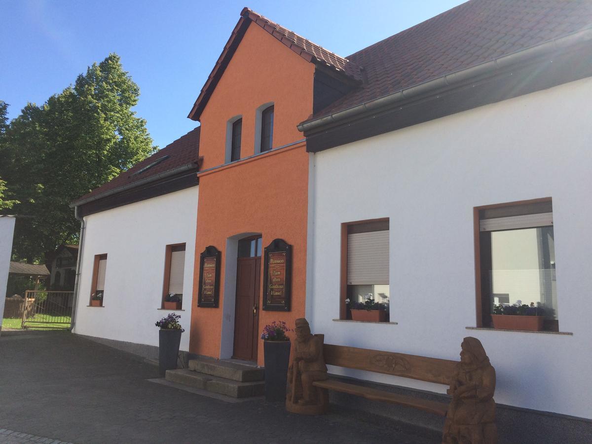 Pension Zum Alten Gasthaus Haensel Krauschwitz Exterior photo